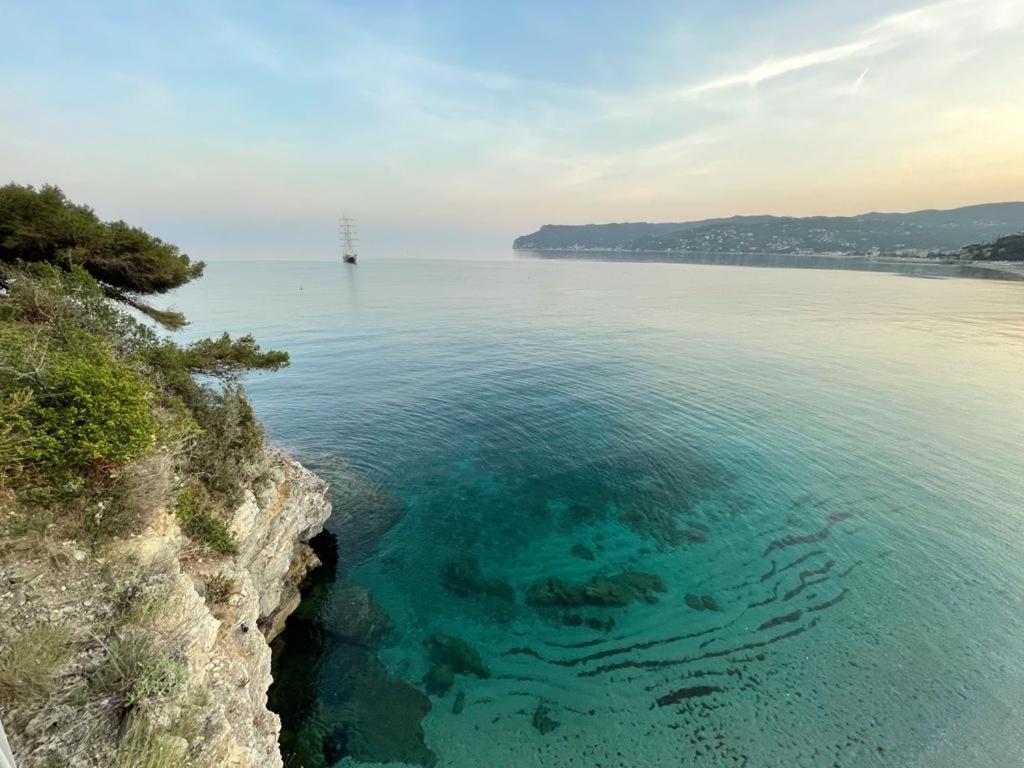 Una Finestra Sul Mare Home 2 贝尔杰吉 外观 照片